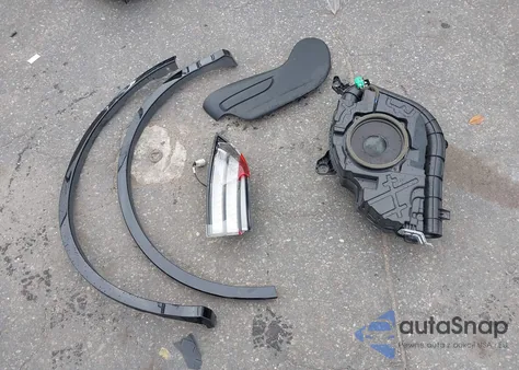 2020 Lincoln Aviator Grand Touring z USA, uszkodzony, nr VIN 5LMYJ8XY7LGL19135